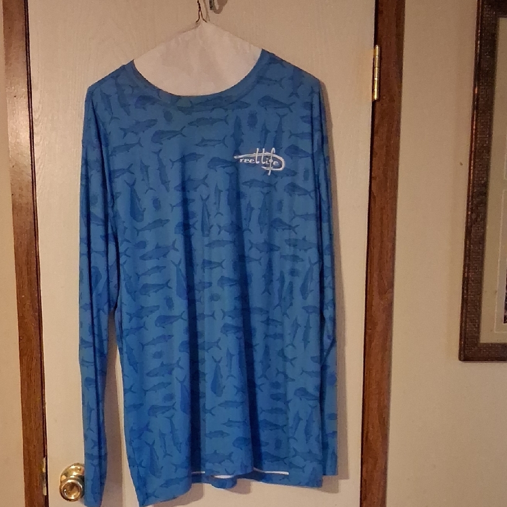 Reel Life Men's Saltwater Fish Blue Long Sleeve Shirt.